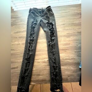 Sized 2 super skinny jeans